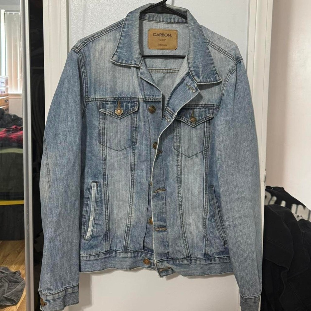 Blue denim‎ jacket